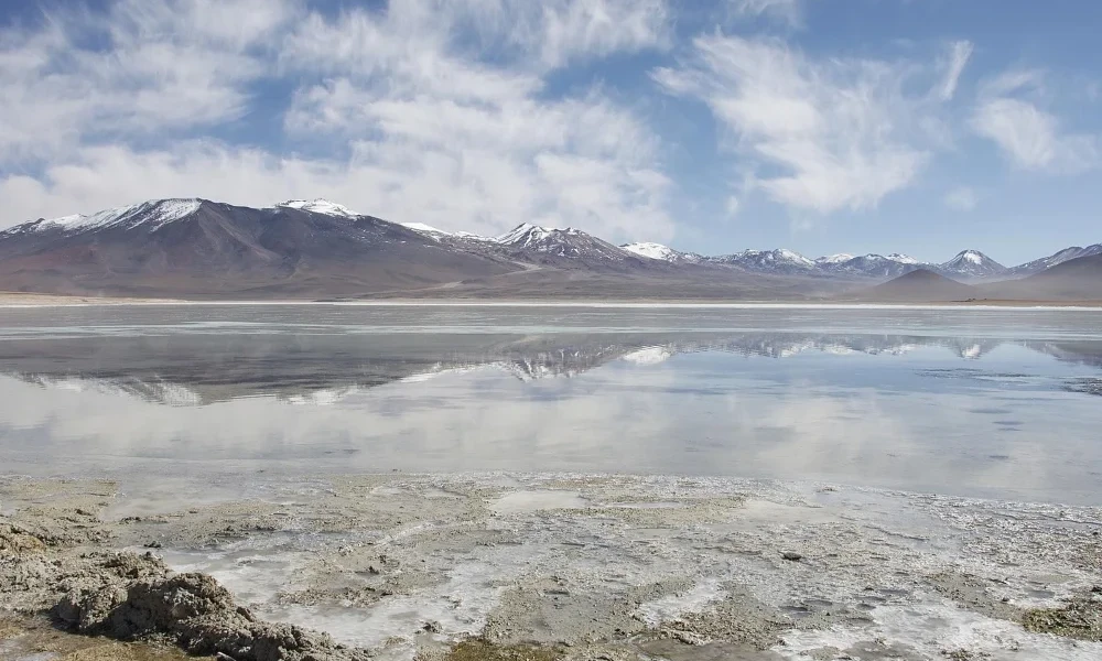 Excursão de 2 dias pelo Salar de Uyuni e pelas lagoas do Altiplano