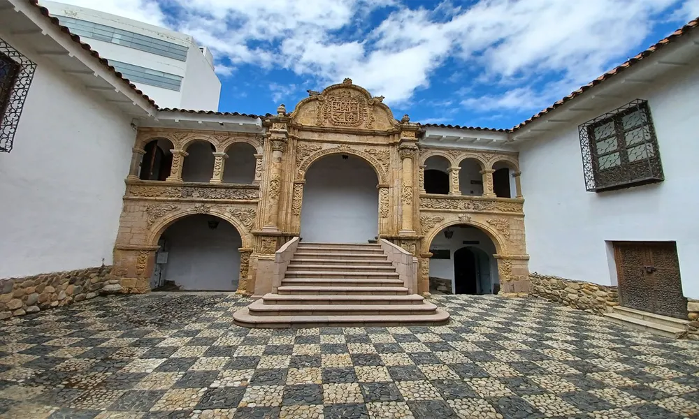 Museu Nacional de Etnografia e Folclore (MUSEF)