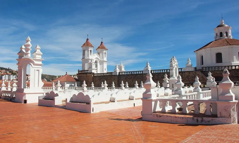 Templo de San Felipe Neri em Sucre: História e Fé