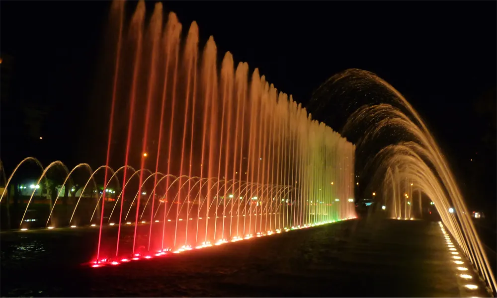 The Bicentennial Fountain: A Contemporary Urban Space