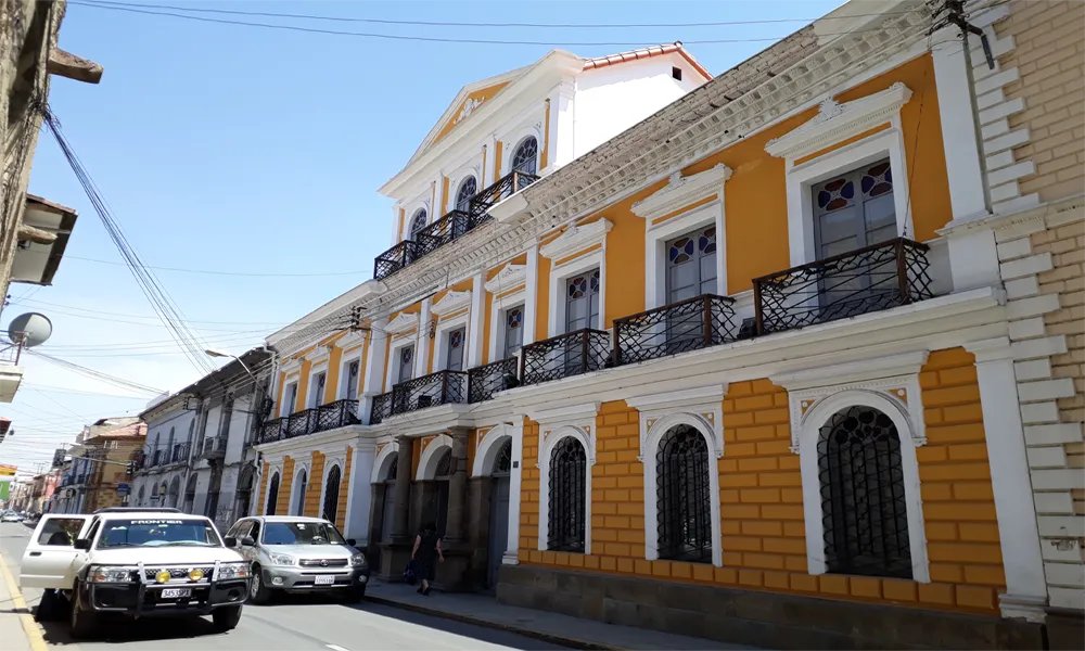 Santivañez Mansion Museum: Living History and Cultural Heritage