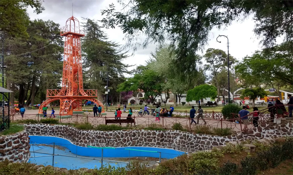 Parque Simón Bolívar (Sucre): Natureza e Vida Urbana